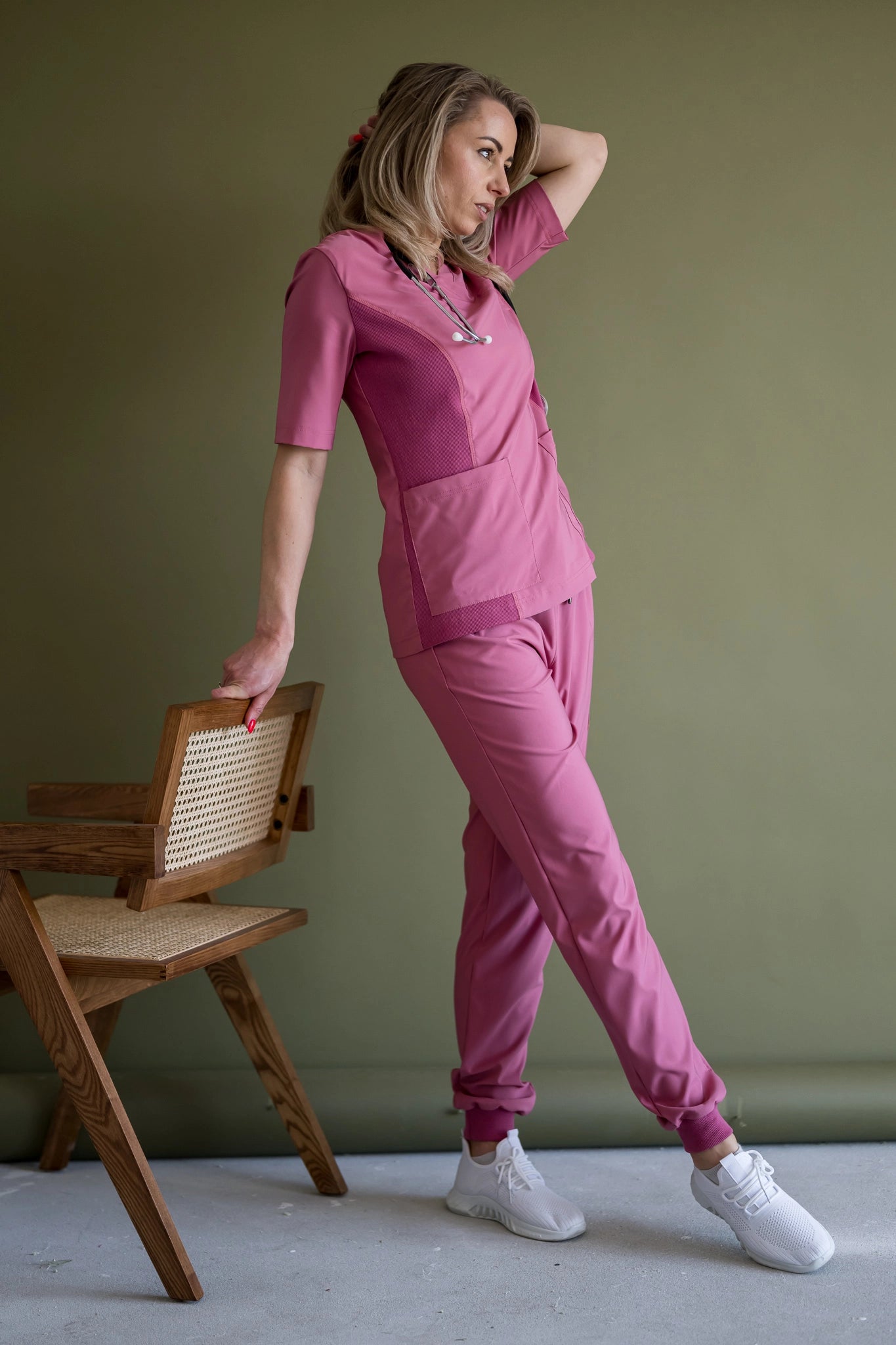 Joggery medyczne damskie PASSION Active.Me - Medsy