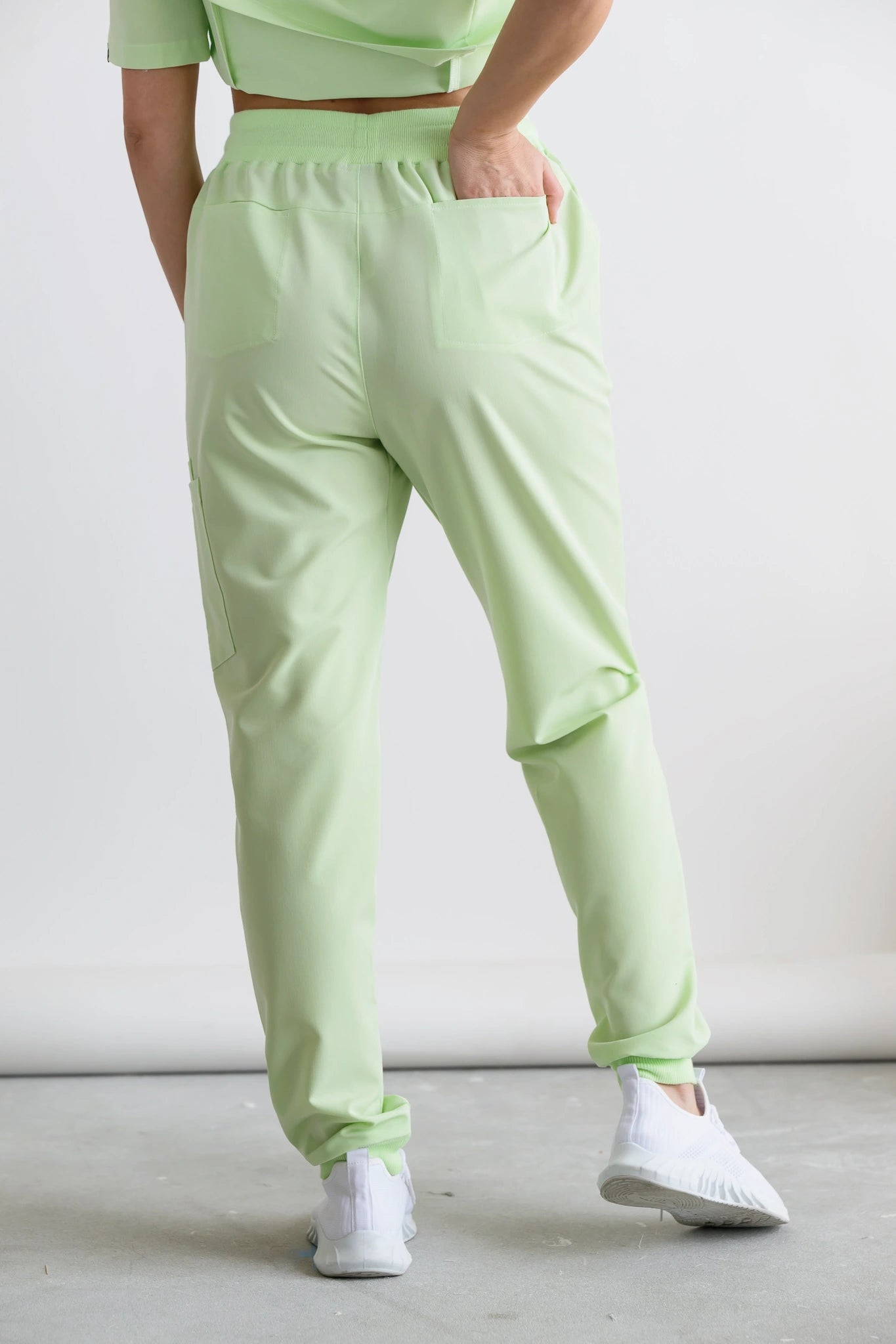 Joggery medyczne damskie ALURA Profi.Me - Medsy