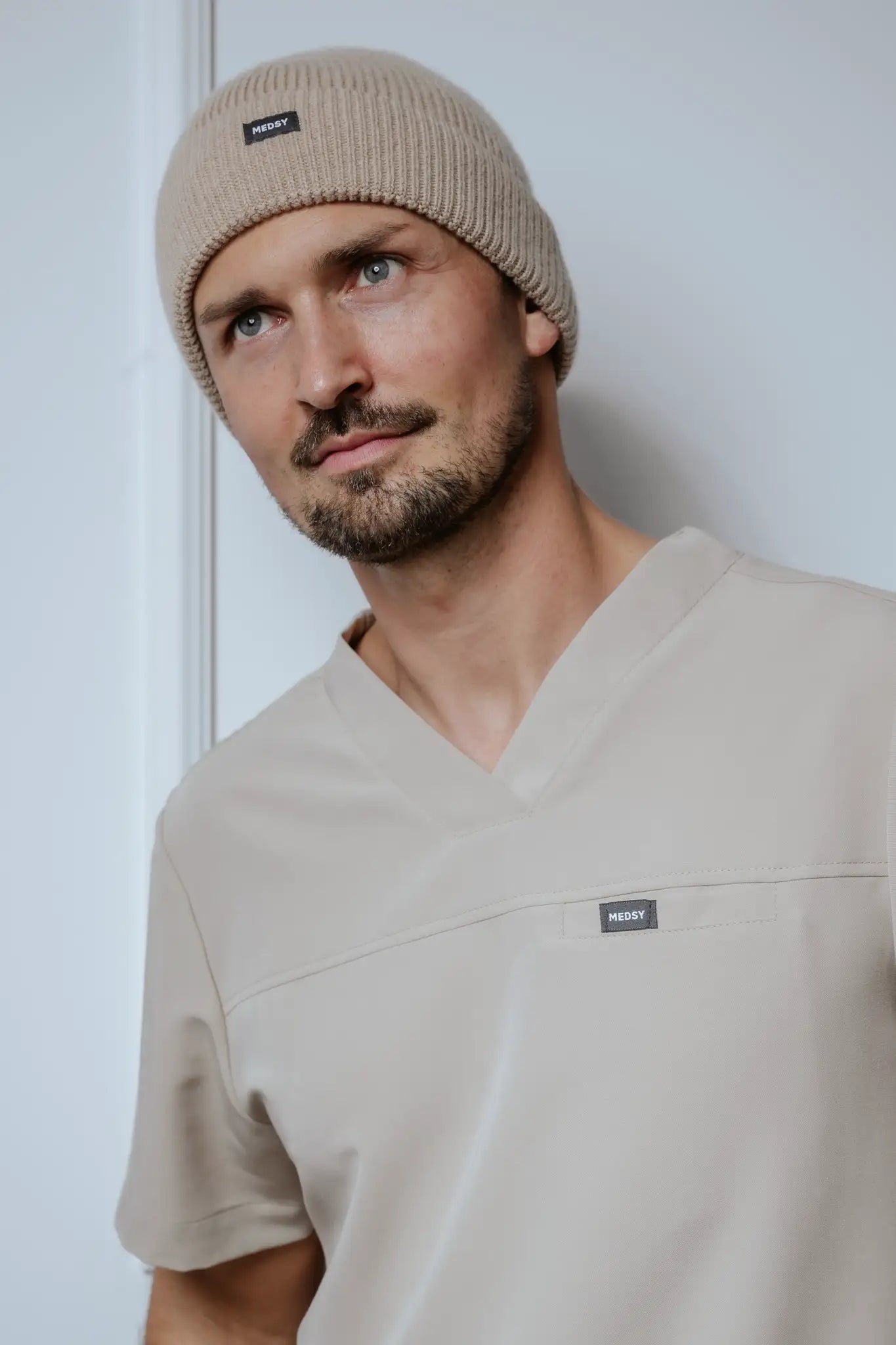 Czapka z dodatkiem wełny LAAX - Medsy