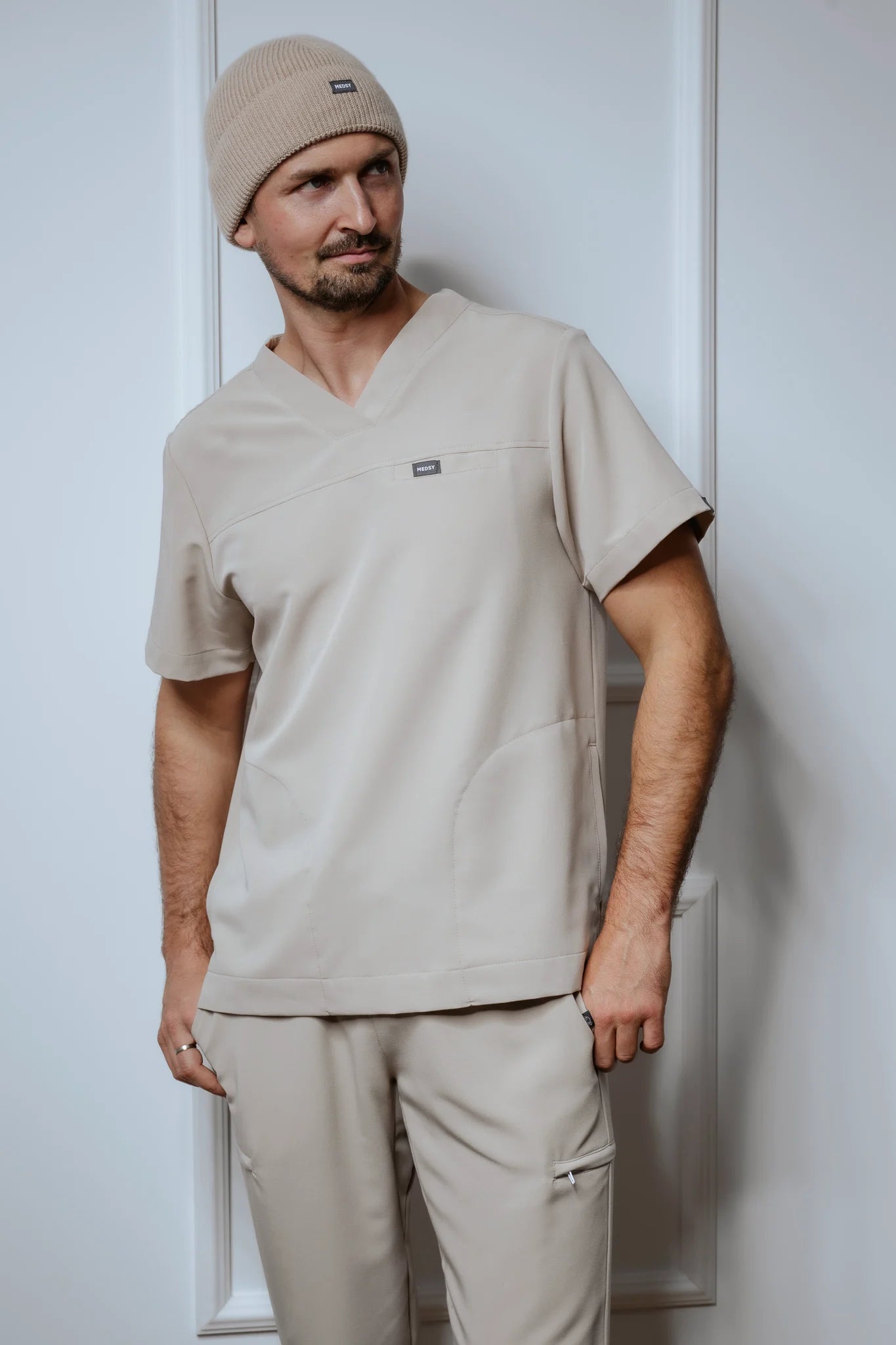 Czapka z dodatkiem wełny LAAX - Medsy