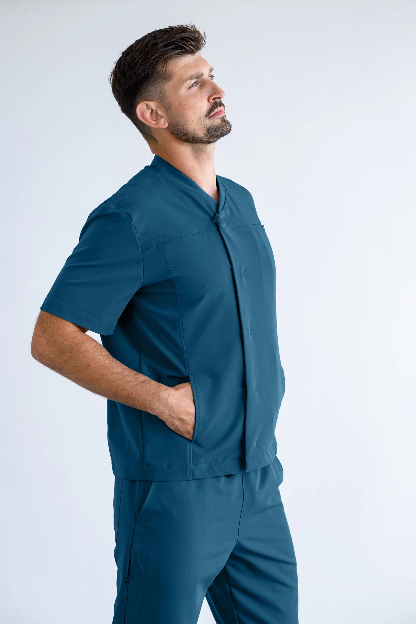 bluza medyczna w kolorze lazurowym